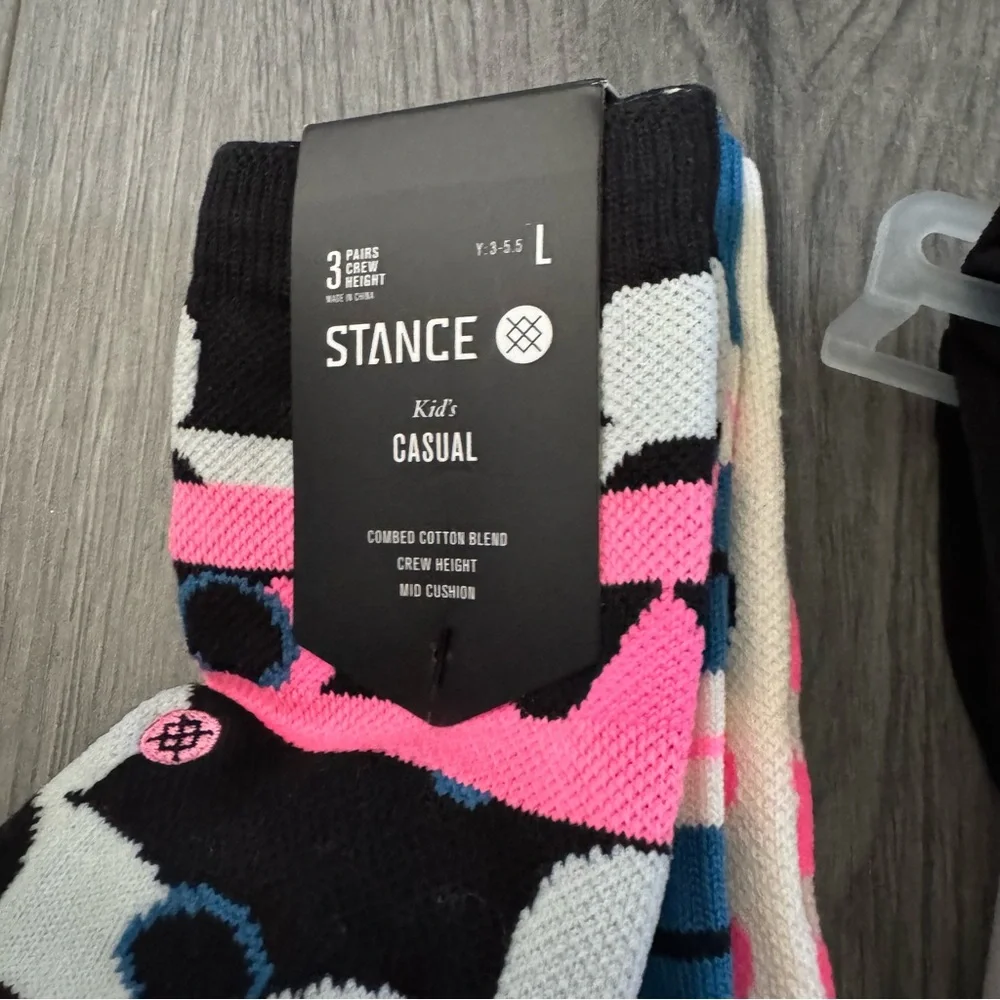 Stance Socks & Capelli Fleece Lined Tights 5 Item Bundle Black Pink Blue Floral